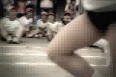 【CM】 MAZDA DEMIO 伊東美咲 「トレーラー追い抜き編」ピンクデミオでた 30s