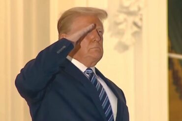 退院したトランプ氏「コロナを恐れるな」、選挙戦復帰を表明も側近に感染相次ぐ