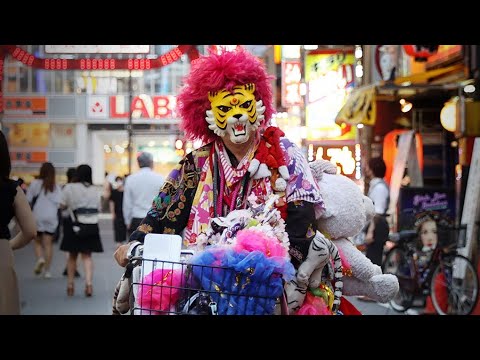 新宿タイガーとコロナ禍の歌舞伎町を歩く 新宿タイガーとコロナ禍の歌舞伎町を歩く