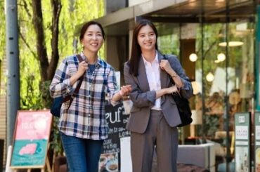 ✅  女優の真矢ミキが主演する東海テレビ・フジテレビ系オトナの土ドラ『さくらの親子丼』（毎週土曜　後11：40）が10月17日よりスタートする。真矢が演じるのは行き場のない子どもたちに無償で親子丼を振