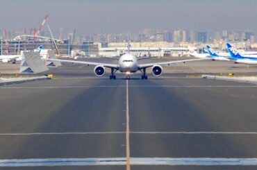 [4K] 混雑の羽田空港D滑走路 機長アナウンス