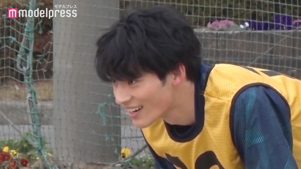 岡田健史、さわやかなサッカー少年姿披露 映画『望み』メイキング 岡田健史、さわやかなサッカー少年姿披露 映画『望み』メイキング