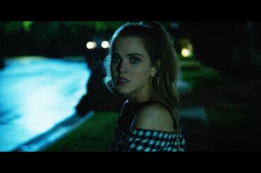 美女に忍び寄る死の気配…ホラー映画『カウントダウン』冒頭映像