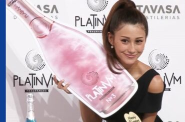 ダレノガレ明美、交際機にキャラ変「気の強さ出さなくなった」　ラメ入りスパークリングワイン『PLATINVM FRAGRANCE（プラチナム フラグランス）』発表会