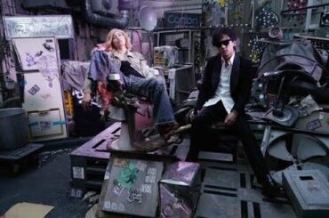 色んな芸能・エンターテインメント・ニュース満載♪『めるも』|　俳優の稲垣吾郎と女優の二階堂ふみがダブル主演を務める映画『ばるぼら』より、小説家・美倉（稲垣）が奇妙な魅力を持つ少女ばるぼら（二階堂）に溺