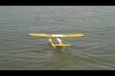 水上機・ビヨンド３０      Flight of Floatplane