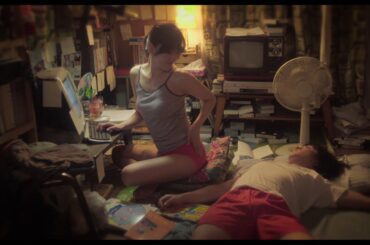 水川あさみ、幸運の赤パンツで濱田岳を励ます　映画『喜劇　愛妻物語』特別映像