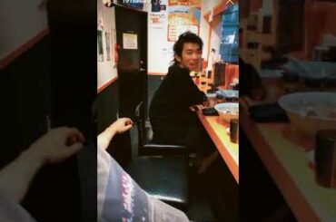 king gnu 4人仲良くラーメンに行き、エイトの香水を歌う