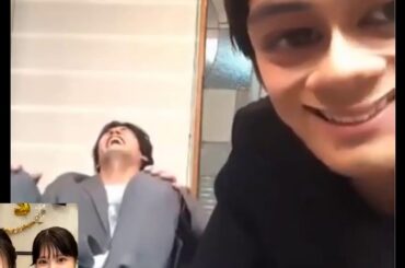 Akaso Eiji losing it, laughing (Funny)