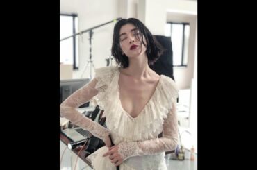 ずっと秘めていた隠れ巨乳 三吉彩花