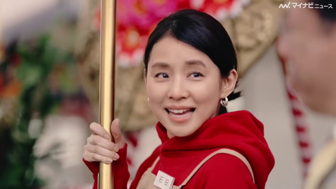 石田ゆり子「20年ぶりに競泳水着を着た…」と明かす、MEGA BIG新CMメイキング&インタビュー、『西川きよし目がビッグ』篇 石田ゆり子「20年ぶりに競泳水着を着た…」と明かす、MEGA BIG新CMメイキング&インタビュー、『西川きよし目がビッグ』篇