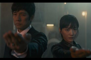 綾瀬はるか×西島秀俊　驚き“夫婦”の映画「奥様は、取り扱い注意」公開日　3月19日に決定！