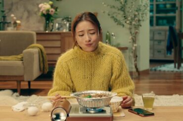 石原さとみさんがフーフー、ハフハフ 「すき家」新CMウェブ限定ロングVer.