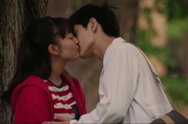 三浦春馬と高畑充希「ロマンチックなキスシーン」2020年12月04日