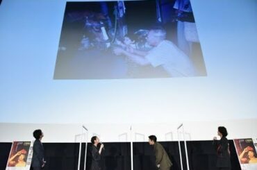 ✅  色んな芸能・エンターテインメント・ニュース満載♪『めるも』|女優の吉岡里帆が、超可愛すぎる“神”幼少期写真を大公開したゾ！それは11日に都内で行われた、映画『泣く子はいねぇが』（11月20日公開