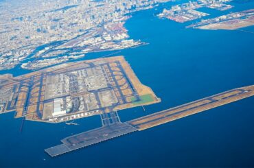 [4K快晴！] JAL663便大分行きB737-800 羽田空港D滑走路からの離陸