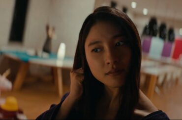 土屋太鳳、自分の髪をむしり取る？　渡部亮平監督編集の「哀愁しんでれら」特別予告編が公開