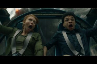 映画『ジュラシック・ワールド／炎の王国』日本独占【最終予告】