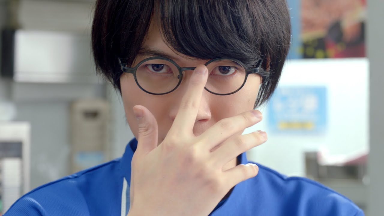 神木隆之介&中川大志がコンビニ店員に! 迫力ある会計で松本穂香を圧倒 神木隆之介&中川大志がコンビニ店員に! 迫力ある会計で松本穂香を圧倒