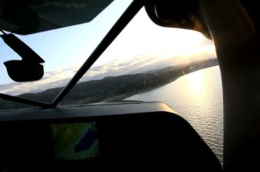 湖に着水する水上機、2011/11/25