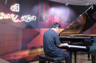 恋のタンジェリン　by　ピアノ即興詩人かわせひろし🎵　浜松駅新幹線コンコースSHIGERU KAWAIピアノ演奏