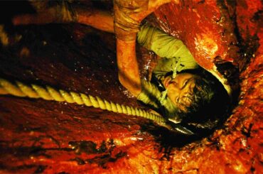 くじらの脳みそに入り込み、油を汲みに行かされる少年…【映画紹介】