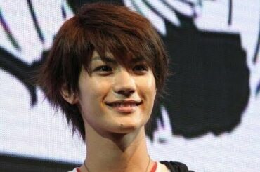 ✅  三浦春馬さん遺作「天外者」追加上映決まる　全国26館...グッズも「品薄」で増産