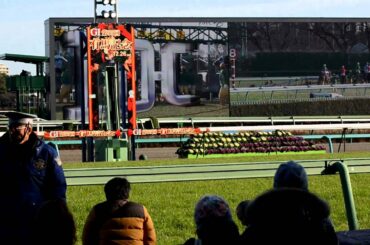 中山大障害ファンファーレ.MOV 中山大障害ファンファーレ.MOV