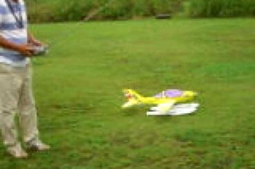 電動水上機、陸からフライト