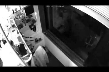 2月13日　宮城福島地震発生時　仙台市　自宅監視カメラ