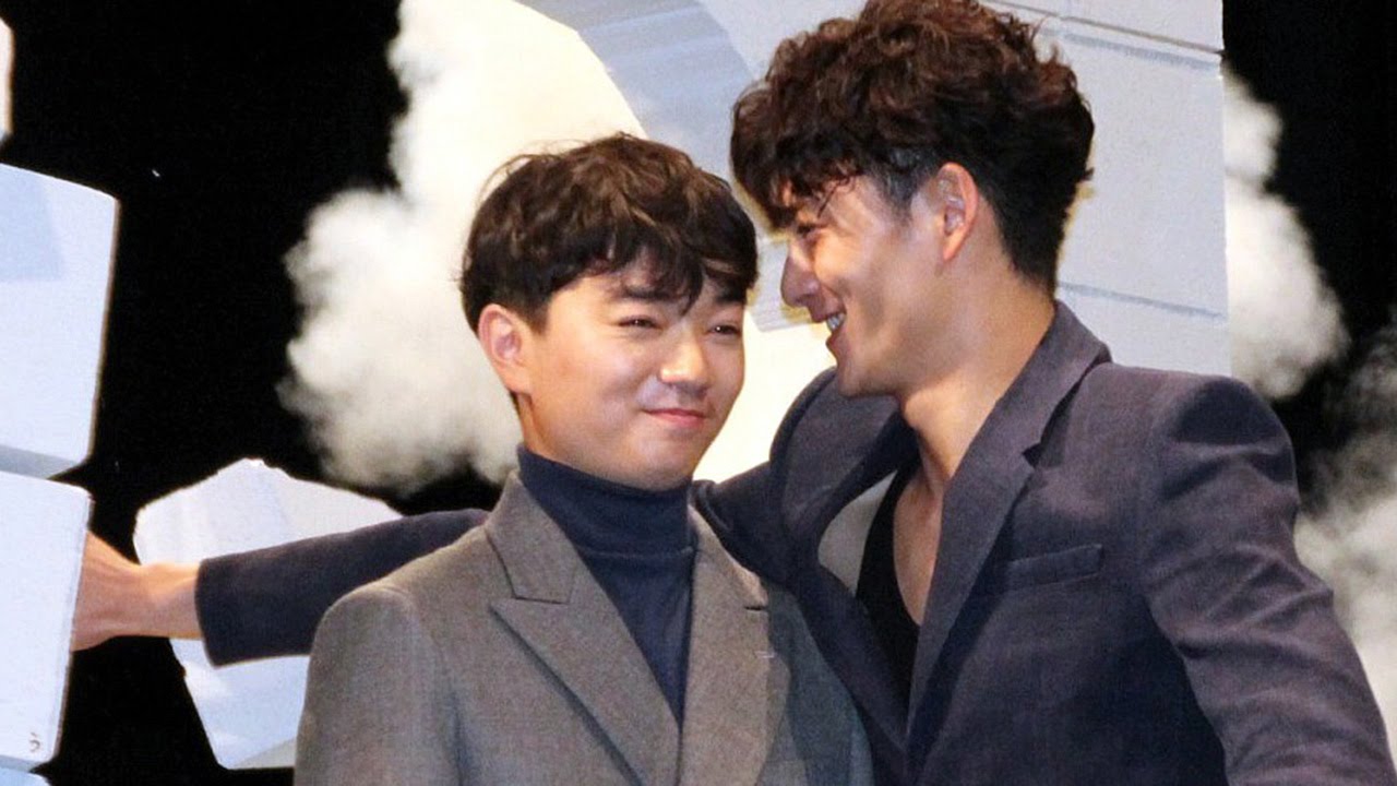 岡田将生、染谷将太に壁ドンならぬ“壁ドカン”! 映画「ストレイヤーズ・クロニクル」ジャパンプレミア3 #Masaki Okada #Shota Sometani 岡田将生、染谷将太に壁ドンならぬ“壁ドカン”! 映画「ストレイヤーズ・クロニクル」ジャパンプレミア3 #Masaki Okada #Shota Sometani