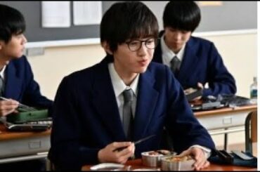 道枝駿佑が父役・井ノ原快彦のお弁当を食べてにっこり