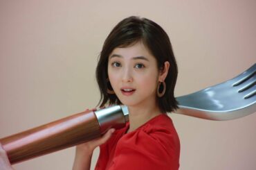 矢沢永吉の長女・矢沢洋子、佐々木希出演のCMソング担当　「ヨーコ」つながりで「港のヨーコ・ヨコハマ・ヨコスカ」替え歌　「menu」 新TV-CM『食べる時間篇』『何でもいいや篇』『ランチのためだよ篇』