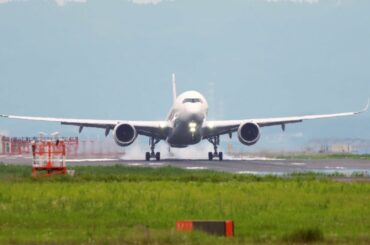 京浜島展望台からの滑走路34L北風着陸