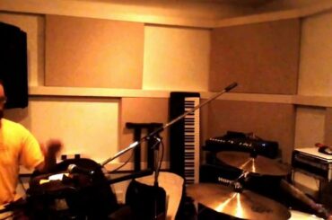 パーカッション キースとドラム ゴトゥの二人セッション