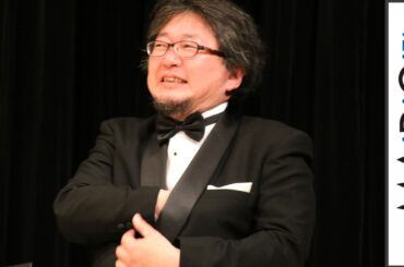 樋口真嗣監督、授賞式中にケータイ鳴り平謝り　「シン・ゴジラ」が「ブルーリボン賞」作品賞に　「第59回ブルーリボン賞」