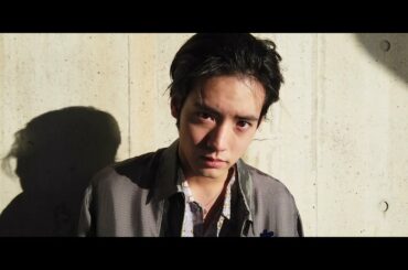 NYLON JAPAN 5月号、guys表紙は俳優《赤楚衛二》がファッション誌 世界初カバーを飾る