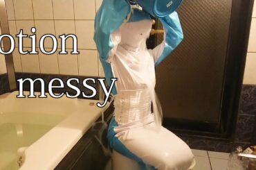 Enamel eel fin girl lotion messy.(ローションまみれになるヒレっ娘さん)