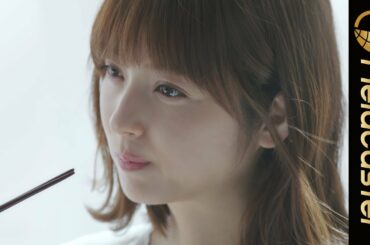 佐々木希がごはんのおいしさと日々の幸せを表現