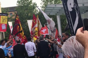 スイス発 カンチェラーラ・リオ五輪金メダル祝賀会 式典は屋内へと続きます! 4/13【スイス情報.com】