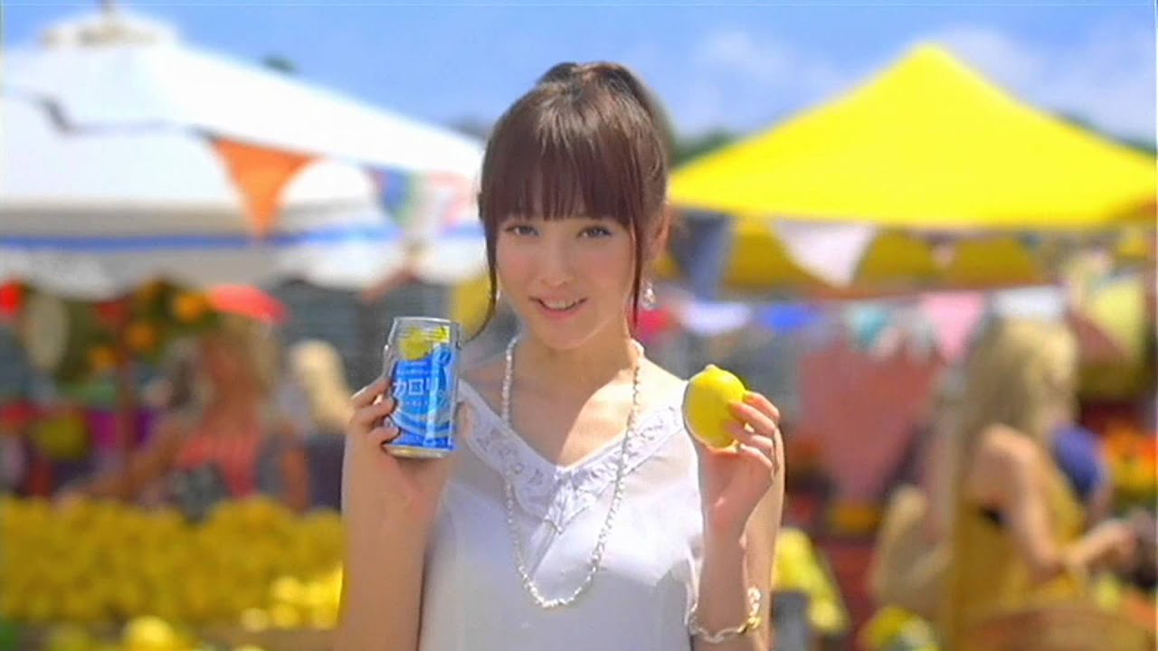 いいなCM サントリー カロリ。 佐々木希 YOU 「フルーツ市場」篇 いいなCM サントリー カロリ。 佐々木希 YOU 「フルーツ市場」篇