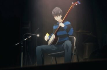 Setsu's performance playing the Shamisen on stage | Mashiro no Oto
