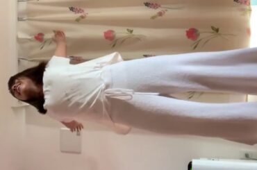 【岡副麻希】朝の体操