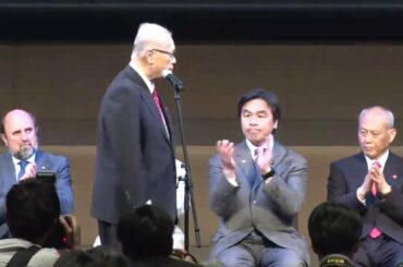 新五輪エンブレムに「組市松紋」のA案　宮田委員長と王貞治氏が発表