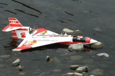 RC水上機 “Polaris”　白鳥のように舞う