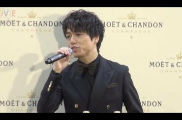 山崎育三郎が『美女と野獣』の「ひそかな夢」を生歌で披露、すみれも絶賛／「MOET CHRISTMAS MARCHE（モエ クリスマス マルシェ） 2018」オープニングセレモニー