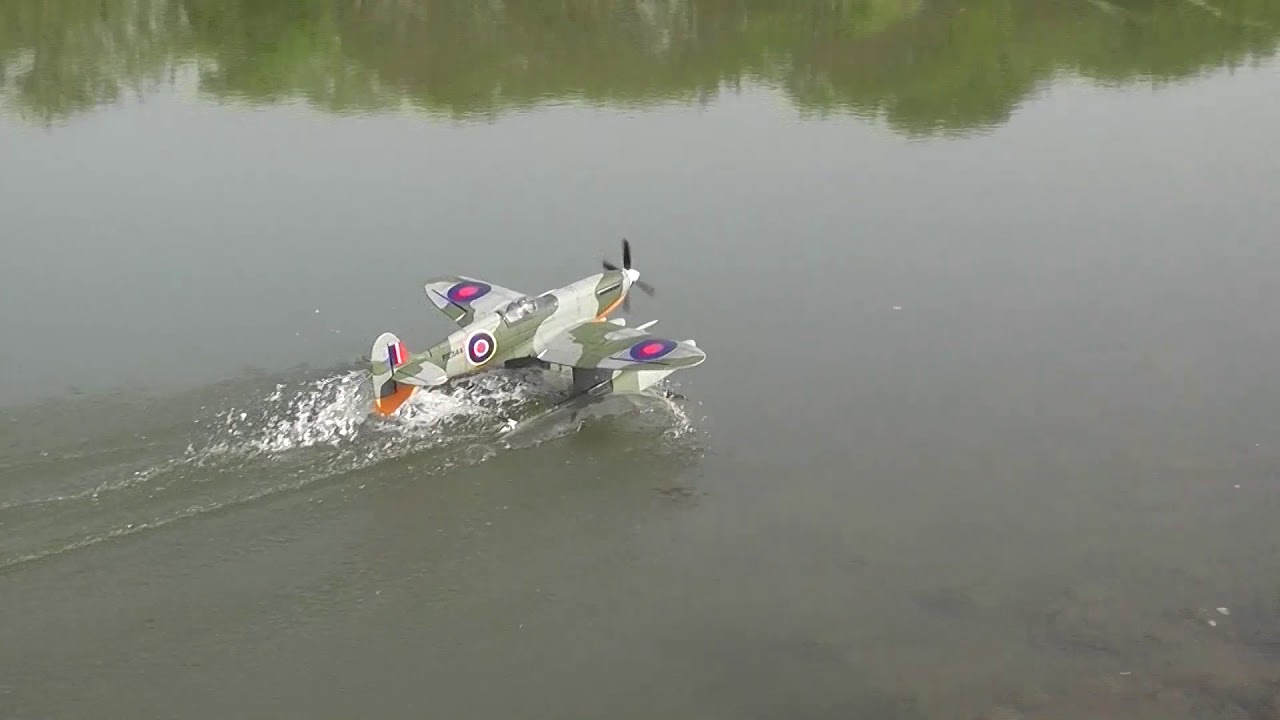 DYNAM Spitfire Mk.VB floatplane　 スピットファイア水上機
