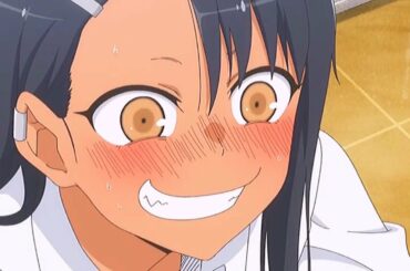 先輩が長トロの胸にほとんど触れる  / イジらないで、長瀞さん 2話