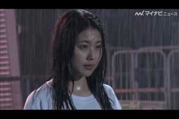 有村架純、びしょ濡れで走る！アイナ・ジ・エンド、仲野太賀ら出演　ピッコマ新CM「アメハナカラス」篇メイキング＆インタビュー公開