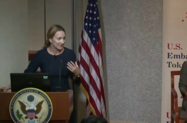 米国大使館主催:家族の再会や親と子の融和に対する米国の対応